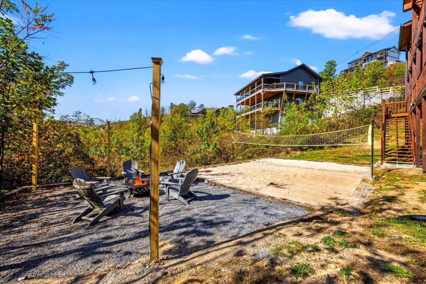 Indoor Pool, Volleyball Beach, Mountain View, Luxury Гетлинбург Екстериор снимка