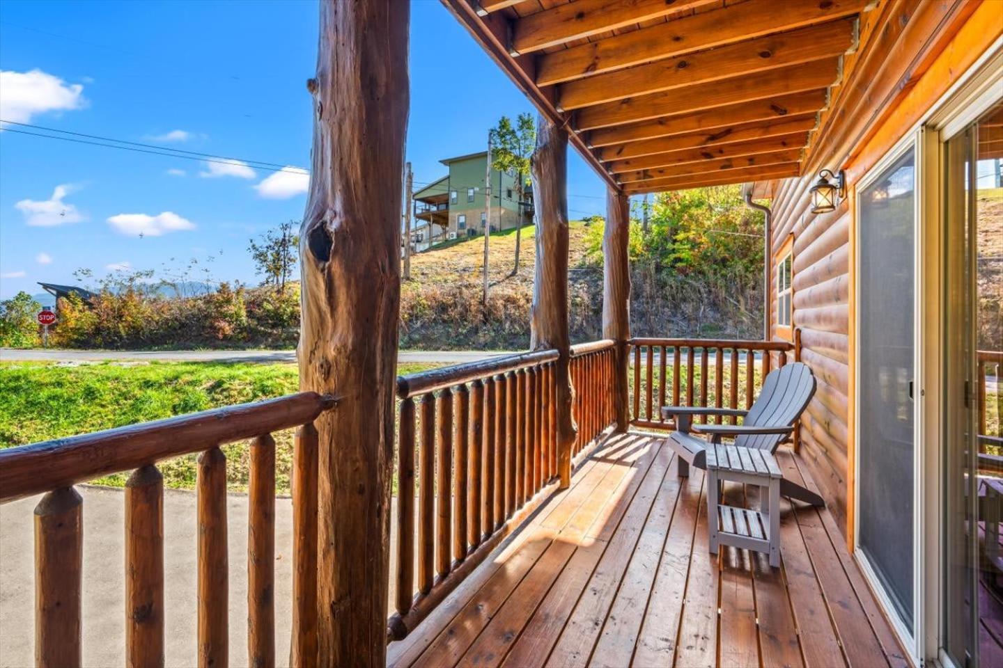 Indoor Pool, Volleyball Beach, Mountain View, Luxury Гетлинбург Екстериор снимка