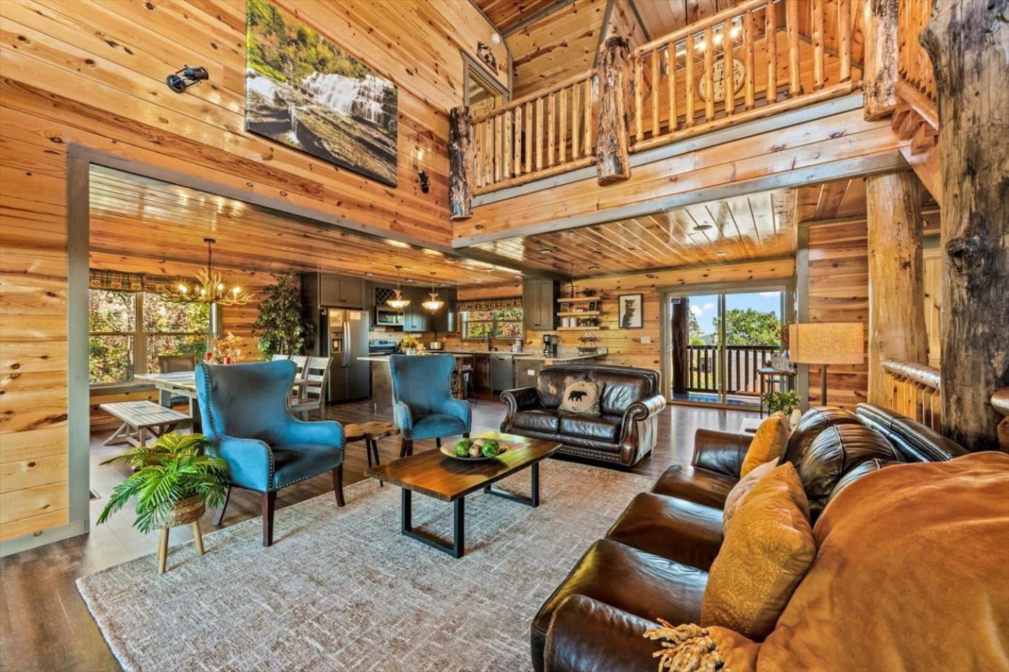 Indoor Pool, Volleyball Beach, Mountain View, Luxury Гетлинбург Екстериор снимка